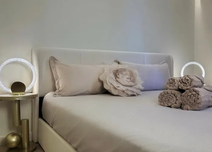 Free Parking 2 Bedroom The Comfy Haven Apartment *
